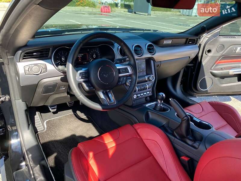 Купе Ford Mustang 2023 в Києві
