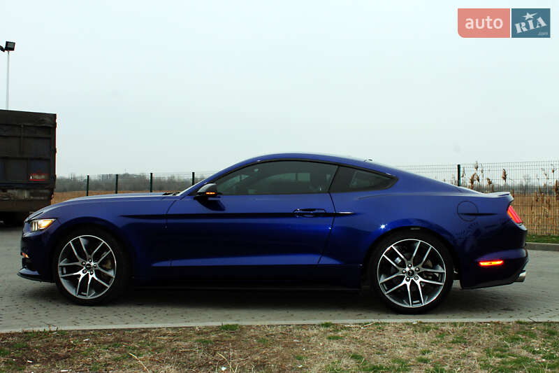 Купе Ford Mustang 2015 в Дніпрі