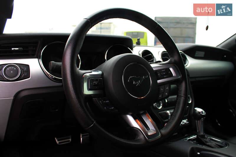 Купе Ford Mustang 2015 в Дніпрі