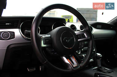 Купе Ford Mustang 2015 в 