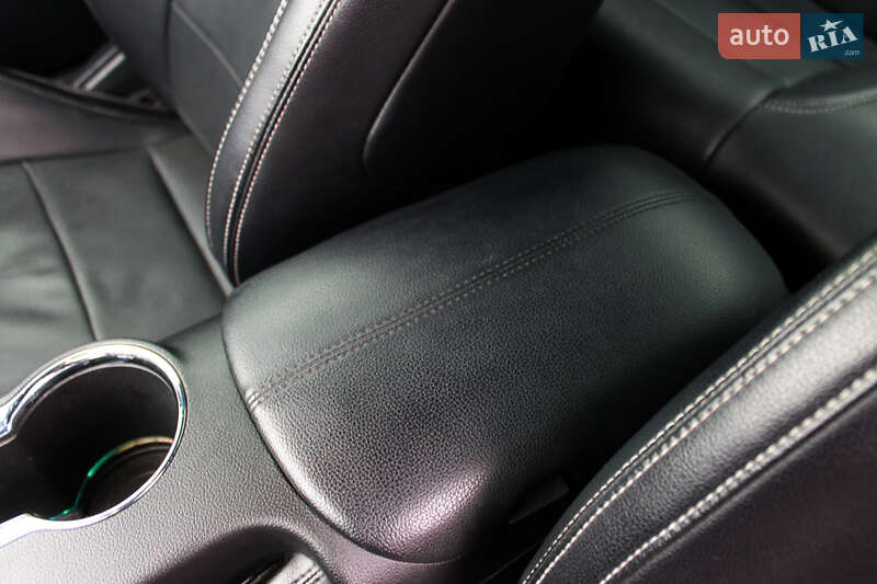 Купе Ford Mustang 2015 в Дніпрі