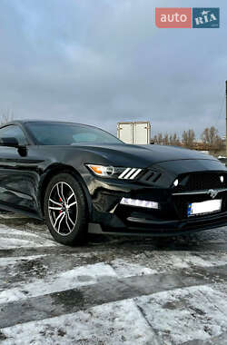 Купе Ford Mustang 2015 в Харкові