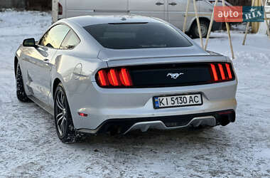 Купе Ford Mustang 2016 в Киеве