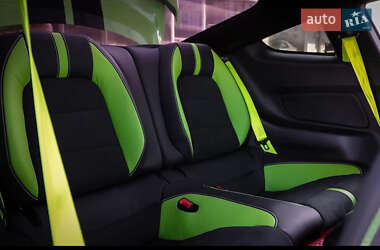 Купе Ford Mustang 2018 в 