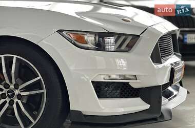 Купе Ford Mustang 2015 в Одесі