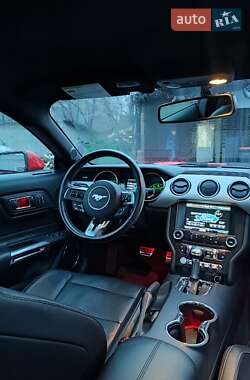 Купе Ford Mustang 2014 в Києві