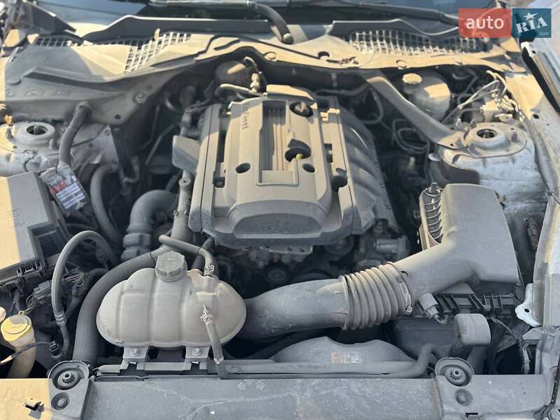 Купе Ford Mustang 2016 в Кременчуге