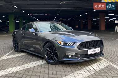 Купе Ford Mustang 2017 в Киеве