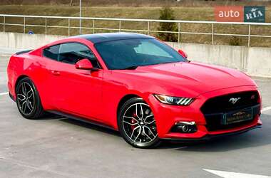 Купе Ford Mustang 2017 в 