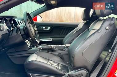 Купе Ford Mustang 2017 в 