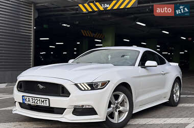 Купе Ford Mustang 2016 в 