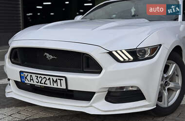 Купе Ford Mustang 2016 в 