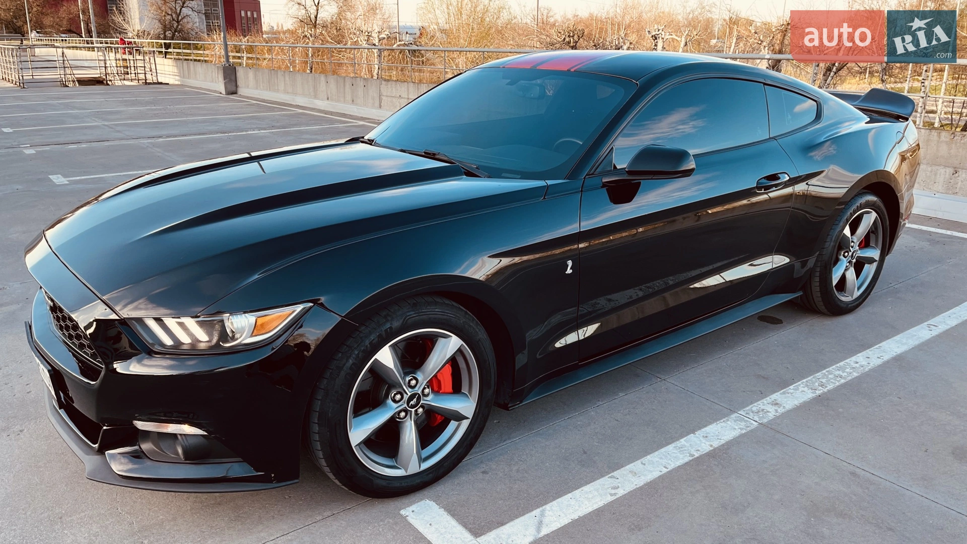 2017 Ford Mustang - мініатюра 11