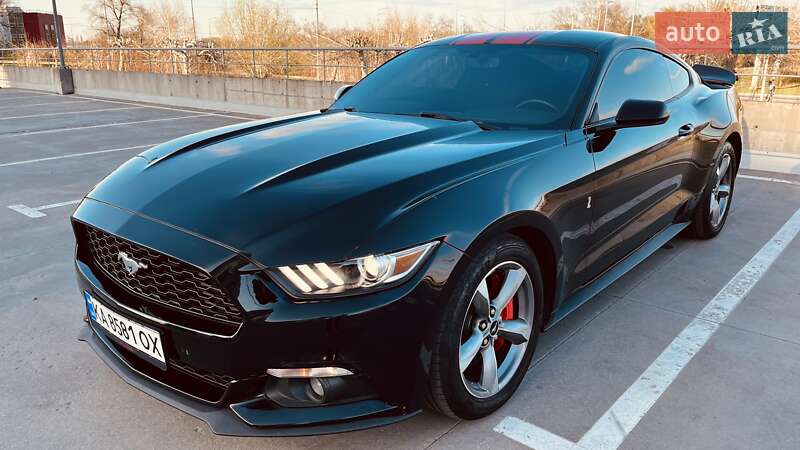 Купе Ford Mustang 2017 в Киеве
