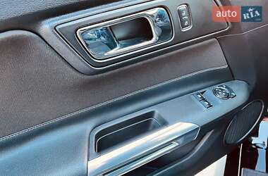 Купе Ford Mustang 2017 в Києві