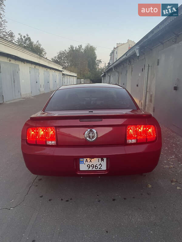 Купе Ford Mustang 2007 в Тернополе
