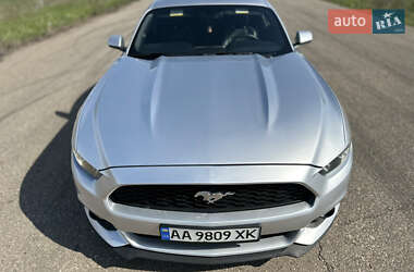 Купе Ford Mustang 2016 в 
