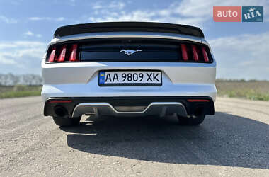 Купе Ford Mustang 2016 в 
