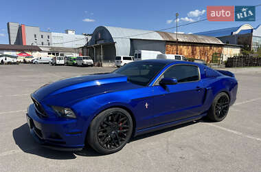 Купе Ford Mustang 2012 в Белой Церкви