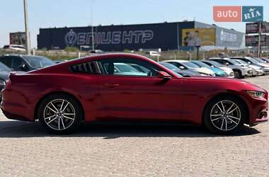 Купе Ford Mustang 2016 в 