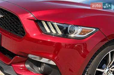 Купе Ford Mustang 2016 в 