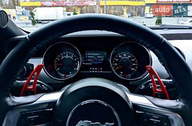 Купе Ford Mustang 2017 в 