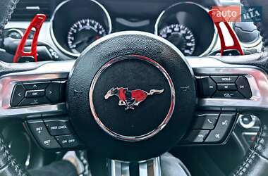 Купе Ford Mustang 2017 в 