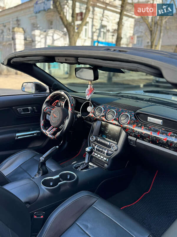 Кабриолет Ford Mustang 2018 в Сумах