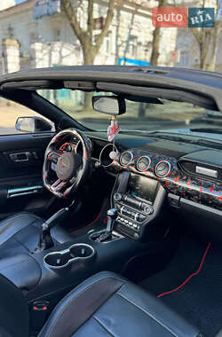 Кабріолет Ford Mustang 2018 в 
