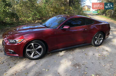 Купе Ford Mustang 2017 в 