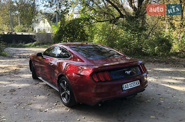 Купе Ford Mustang 2017 в 