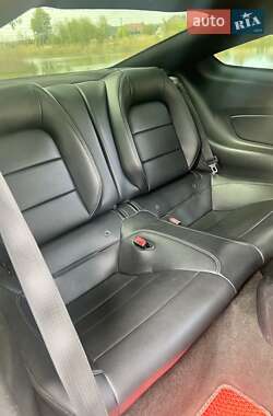 Купе Ford Mustang 2015 в 