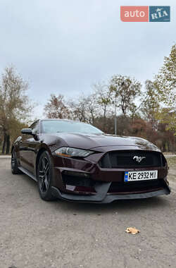 Купе Ford Mustang 2018 в 