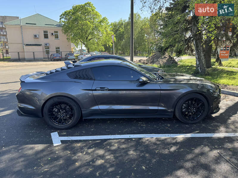Купе Ford Mustang 2017 в Черкассах
