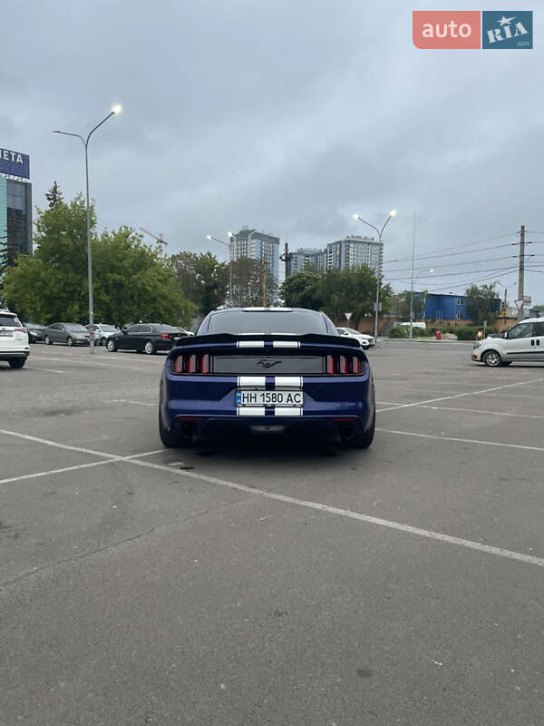 Купе Ford Mustang 2016 в Одессе