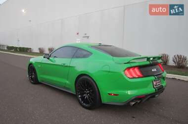 Купе Ford Mustang 2019 в 