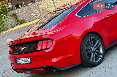 Купе Ford Mustang 2016 в 