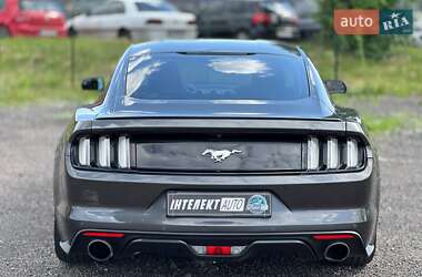 Купе Ford Mustang 2016 в 