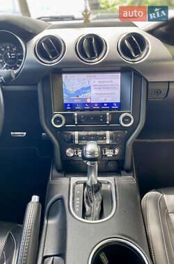 Купе Ford Mustang 2020 в 