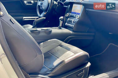 Купе Ford Mustang 2020 в 