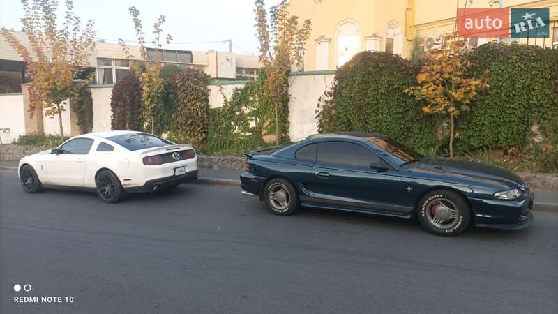 Купе Ford Mustang 1995 в Днепре