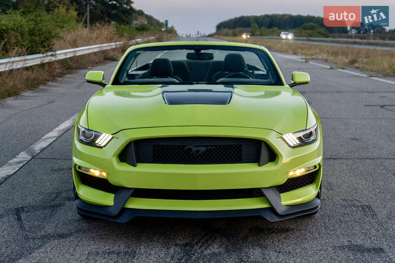 Кабриолет Ford Mustang 2015 в Харькове фото 21 Кабриолет Ford Mustang 2015 в Харькове