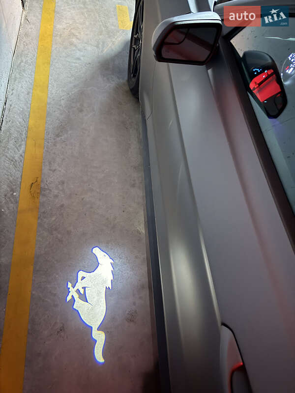 Купе Ford Mustang 2018 в Киеве