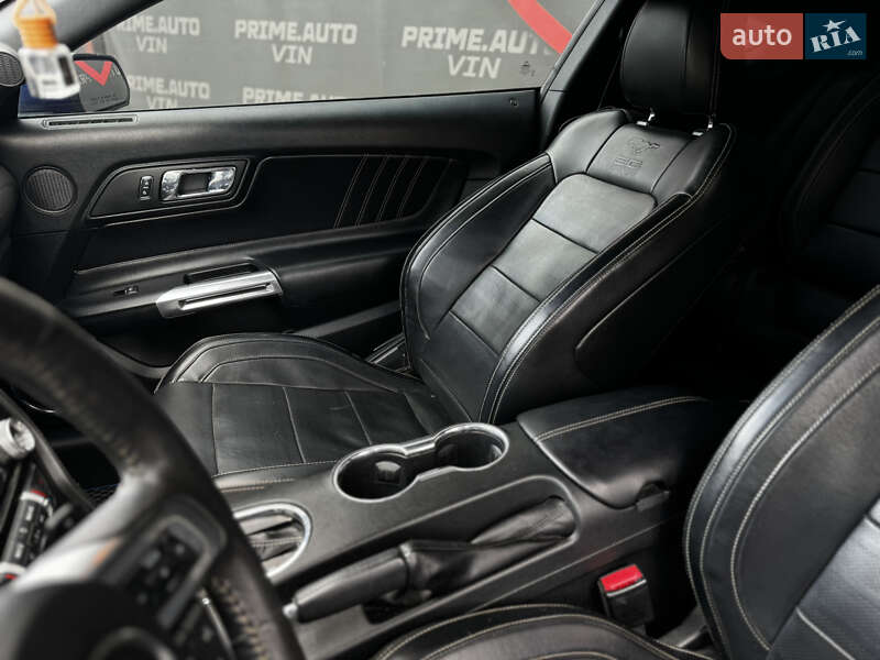 Купе Ford Mustang 2015 в Виннице