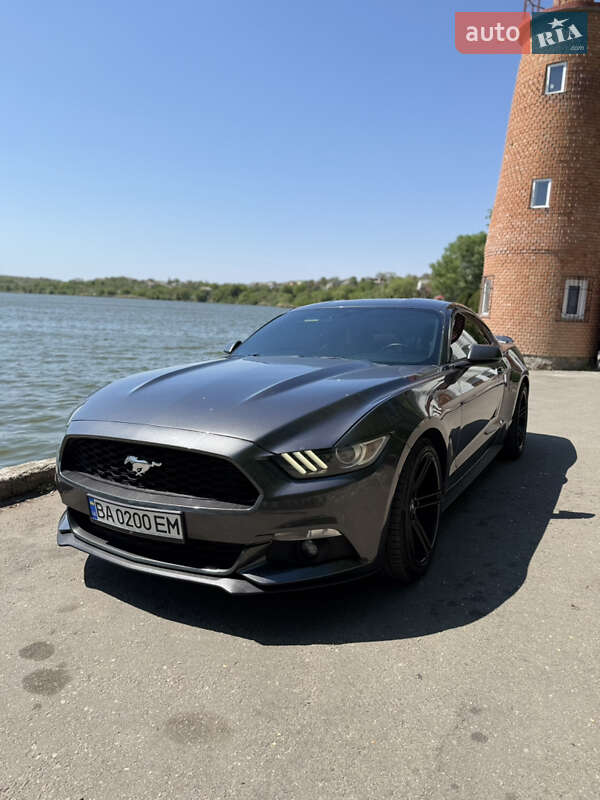 Ford Mustang 2015