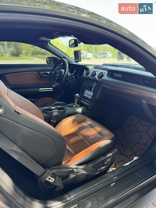 Купе Ford Mustang 2015 в Кропивницком фото 22 Купе Ford Mustang 2015 в Кропивницком