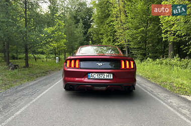 Купе Ford Mustang 2017 в 