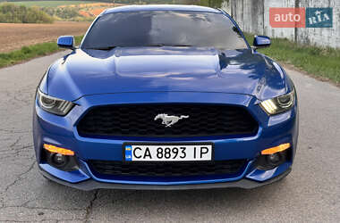Купе Ford Mustang 2016 в 