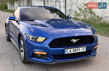 Купе Ford Mustang 2016 в 
