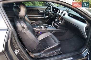 Купе Ford Mustang 2014 в 